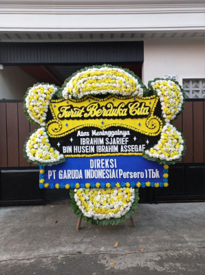 Papan Bunga Duka di Woloan Satu Utara